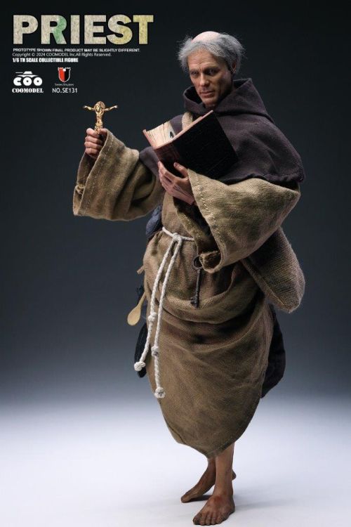 Coo Model Medieval Priest #14
