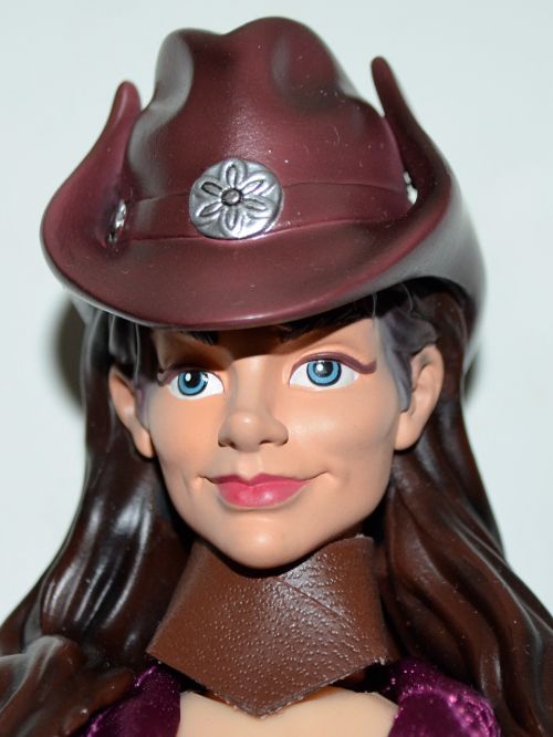 Dragon Models Ltd. Sydney Savage Danger Girl