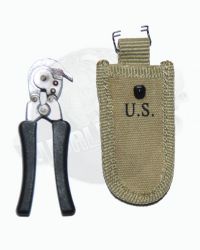 DiD Toys WWII US 2nd Ranger Battalion Series 5 – Sergeant Horvath: M1938 Wire Cutters With Pouch