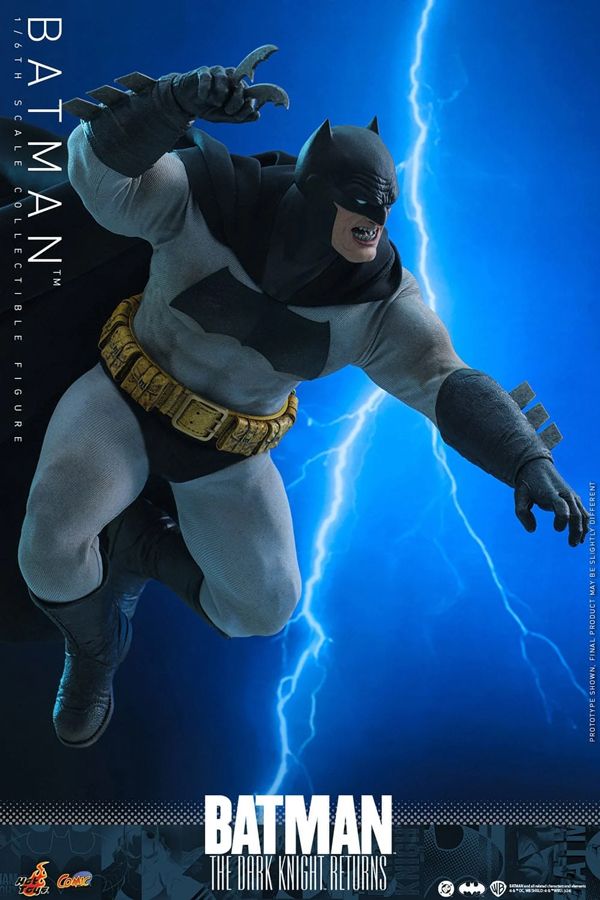 Hot Toys DC Comics Batman The Dark Knight Returns #2