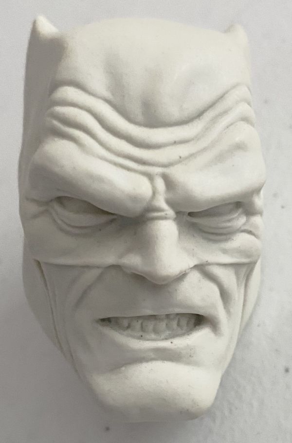 1/4 Scale The Dark Knight Returns Resin Statue #2