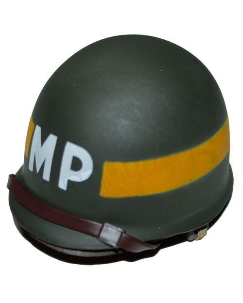 Dragon Models Ltd. Lou Torres U.S. Army Military Police, 8th Infantry Division Crozon Penninsula, Brittany 1944: MP Helmet