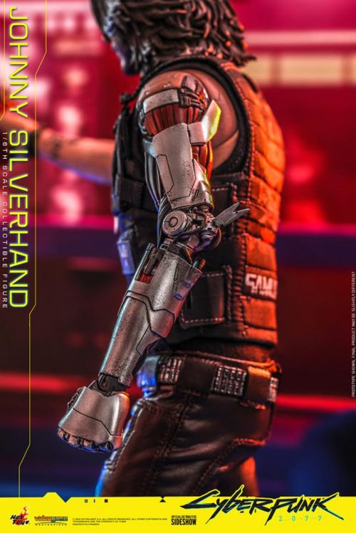 Hot Toys Johnny Silverhand #16